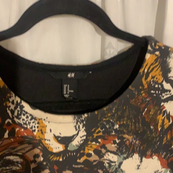 Vintage Animal Print Tee - Picture 4 of 6